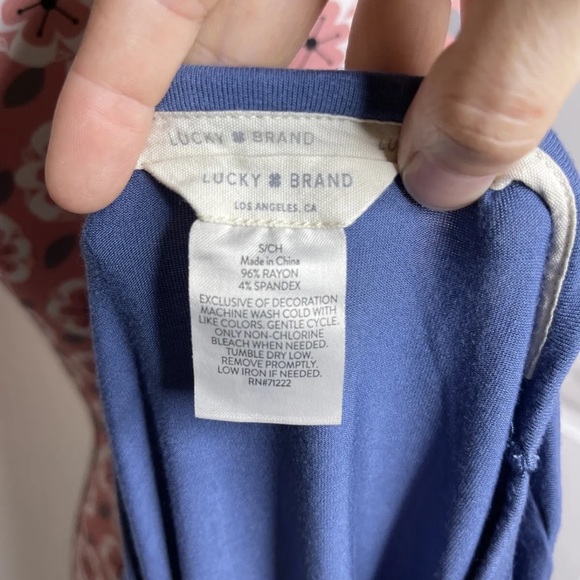 Lucky Brand T-Shirt Womens Size Small Blue Short Sleeve Crew Neck Tee - Picture 3 of 3